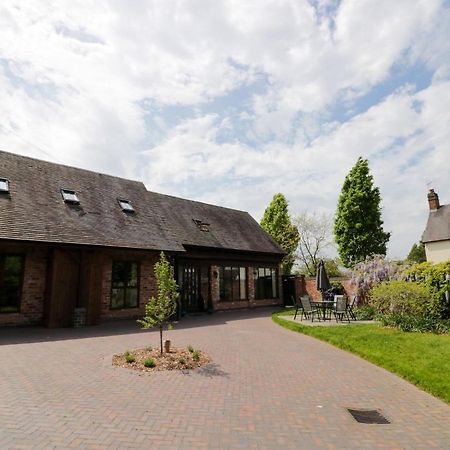 The Stables Villa Stourbridge Eksteriør bilde